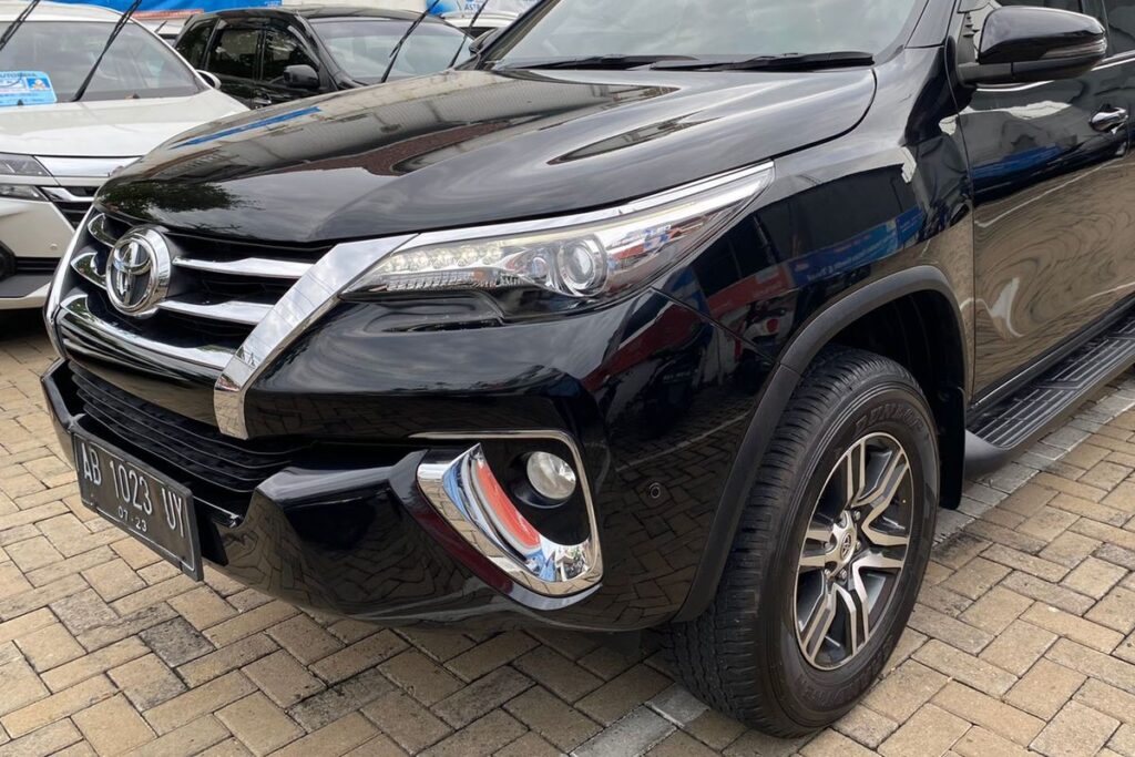 harga mobil Fortuner bekas