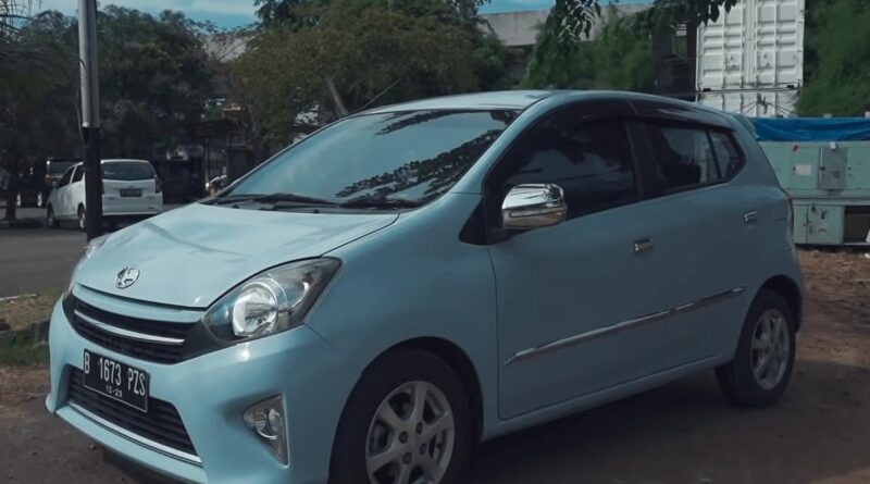 mobil Agya bekas harga 50 juta