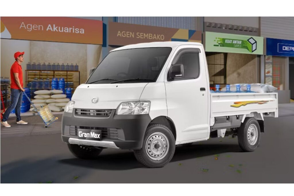 Mobil pick up bekas
