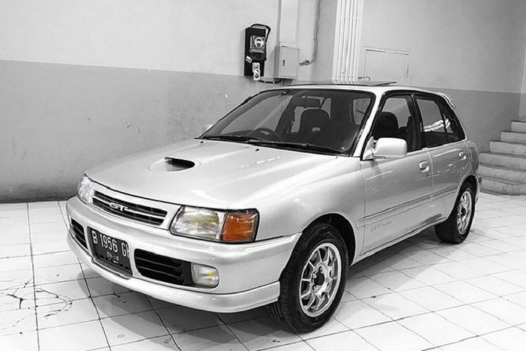 mobil bekas 30 jutaan