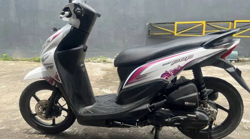 di jual honda beat pop bekas 2015 semarang