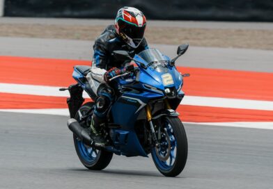 Fitur baru Yamaha R25 2025